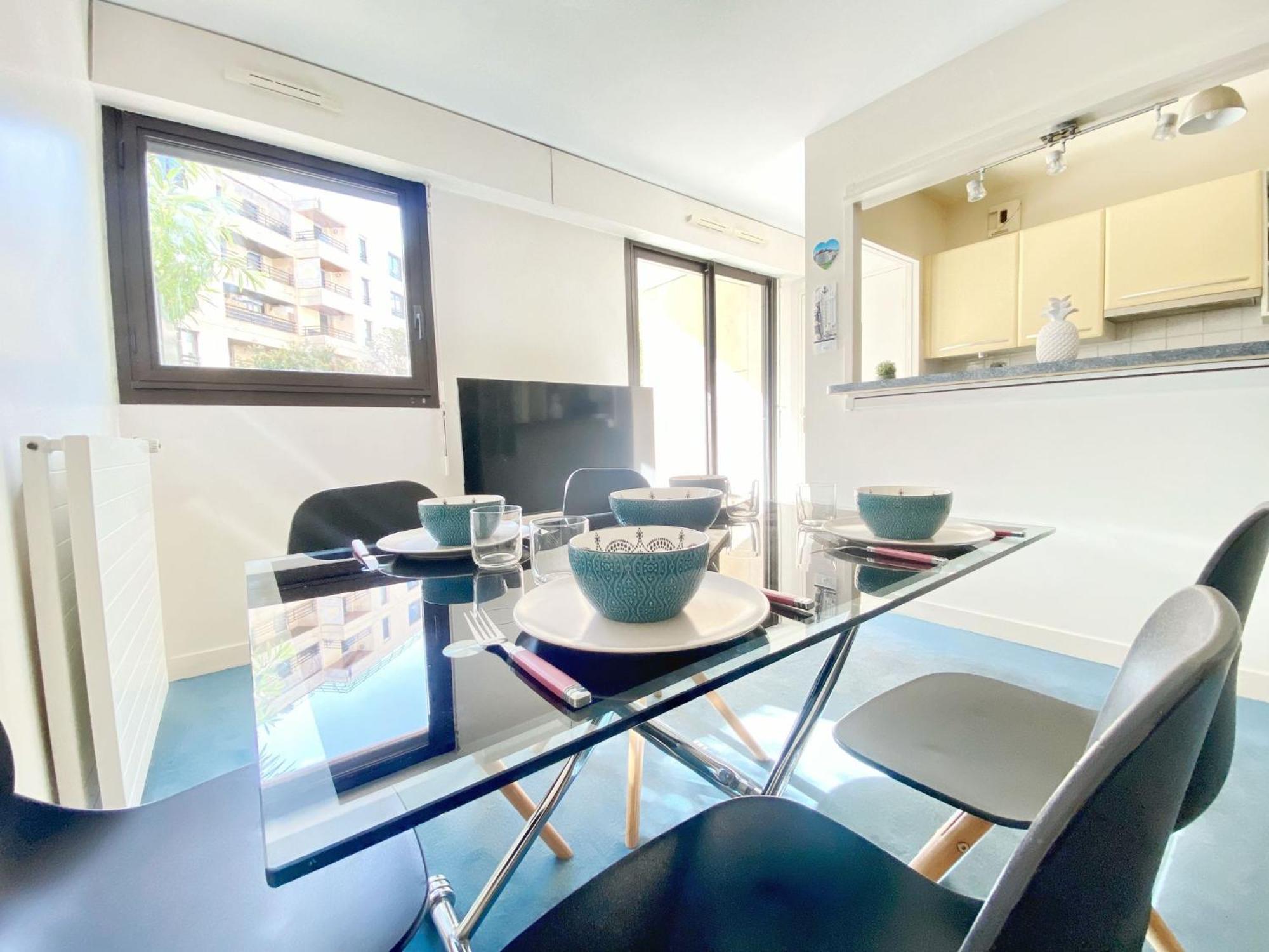 Superbe Appartement Terrasse Levallois-Perret Exterior photo